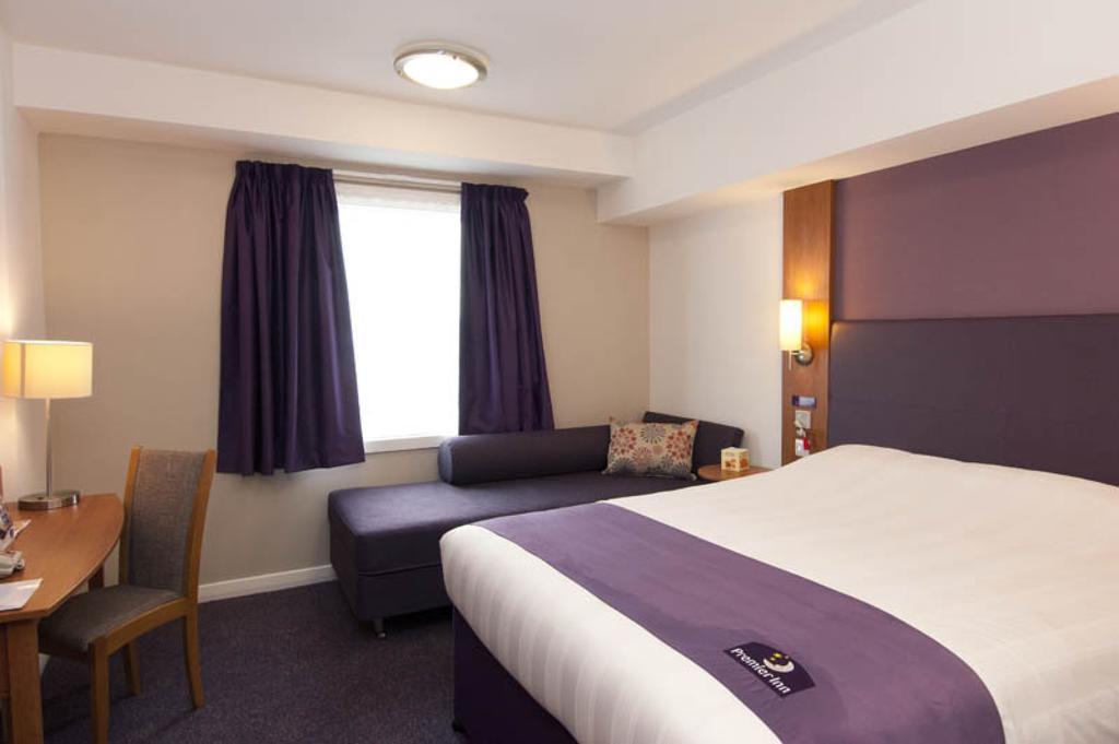 Premier Inn Southsea Portsmouth Exterior photo