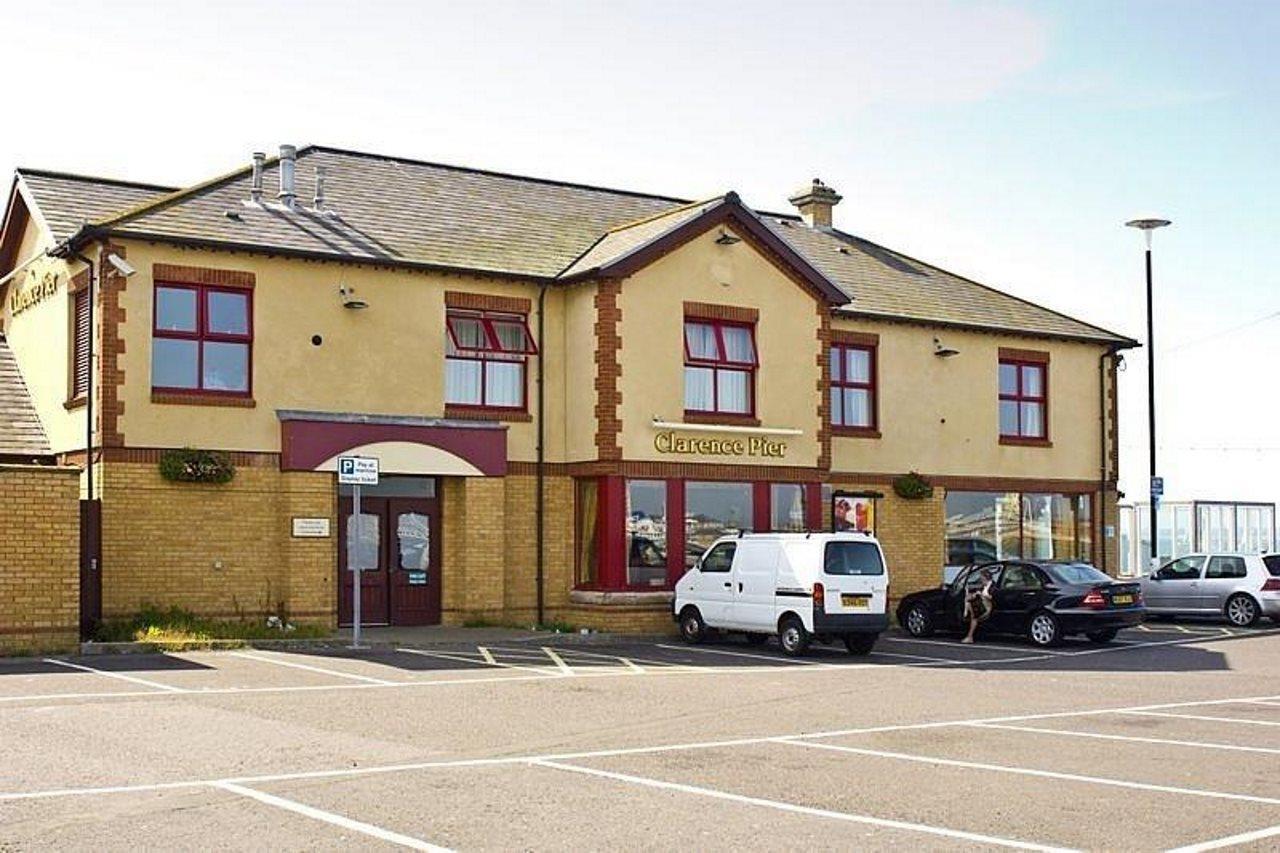 Premier Inn Southsea Portsmouth Exterior photo