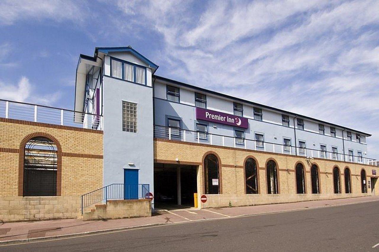 Premier Inn Southsea Portsmouth Exterior photo